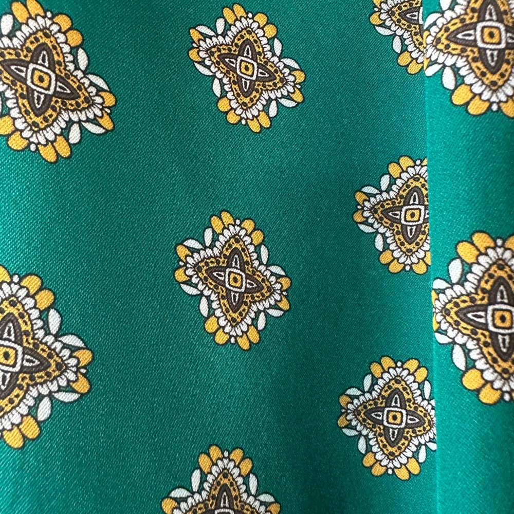 Alice + Olivia Emerald Patterned Blouse - image 7